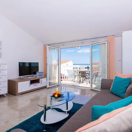 Appartement Nikaroni-3 By Interhome